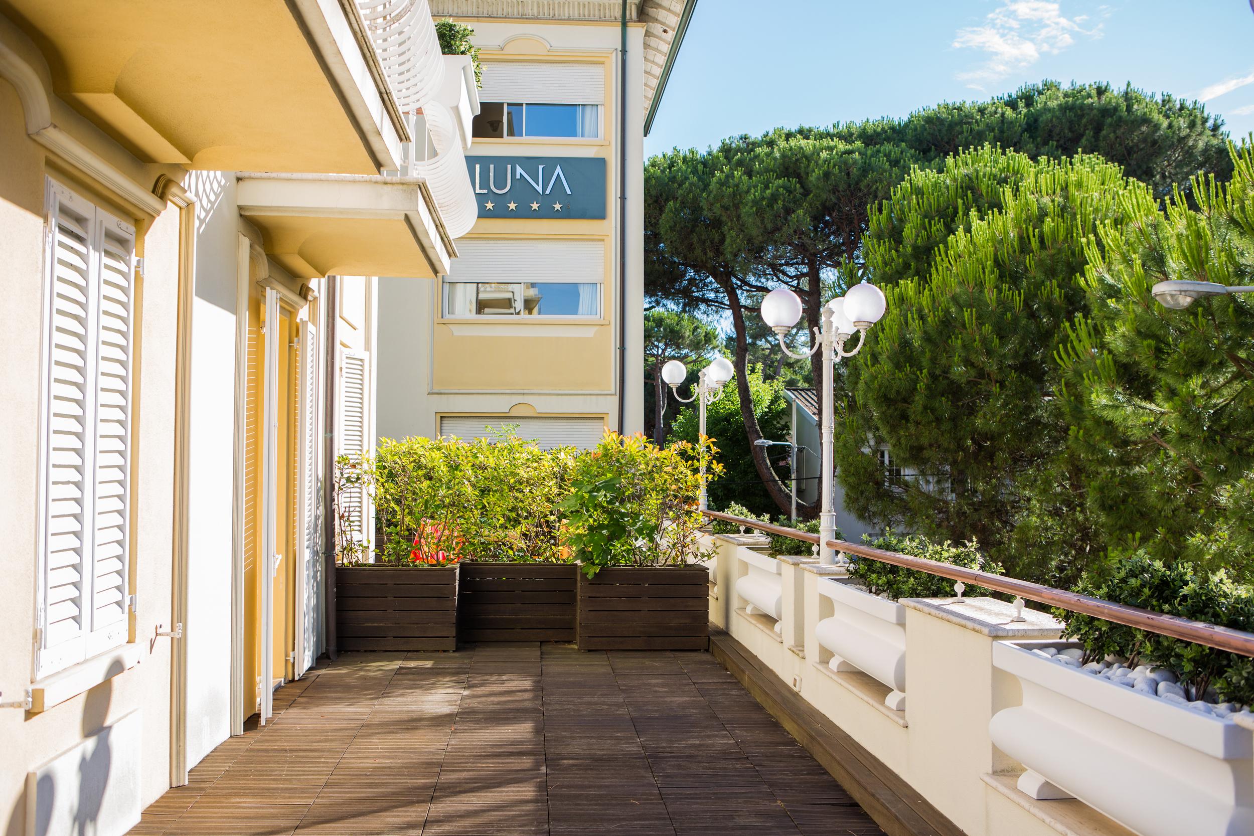 Hotel Luna Riccione E Aqua Spa Only Adults +12 Eksteriør billede
