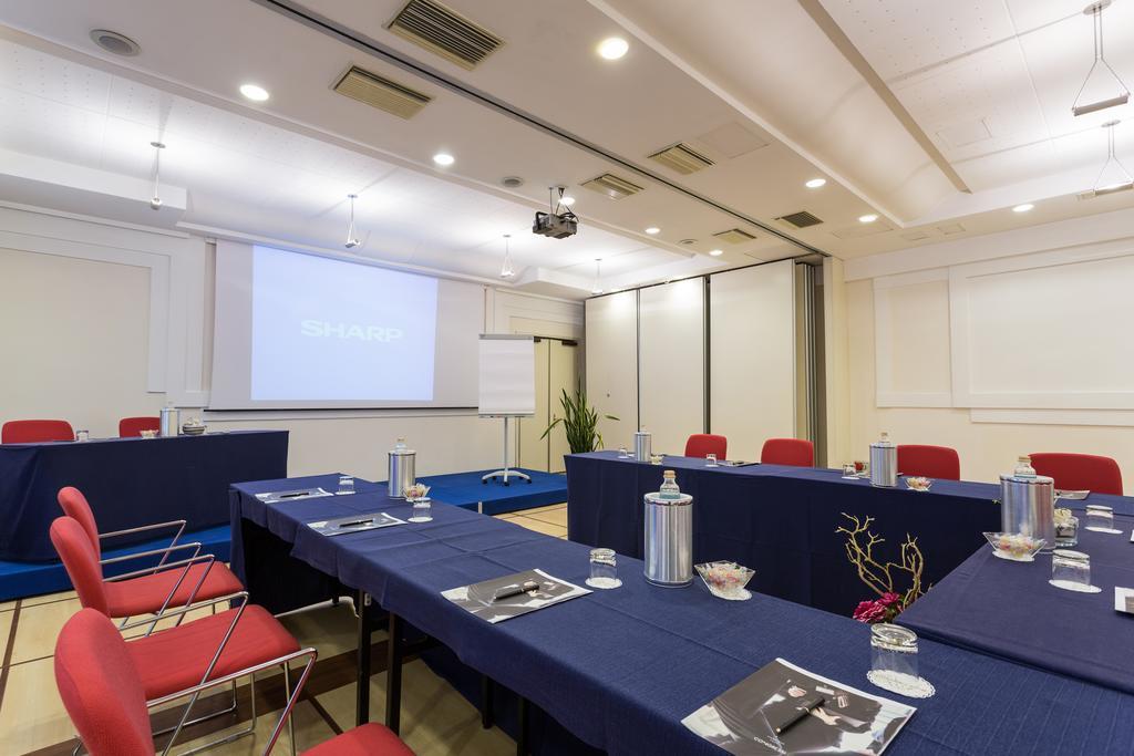 Hotel Luna Riccione E Aqua Spa Only Adults +12 Eksteriør billede